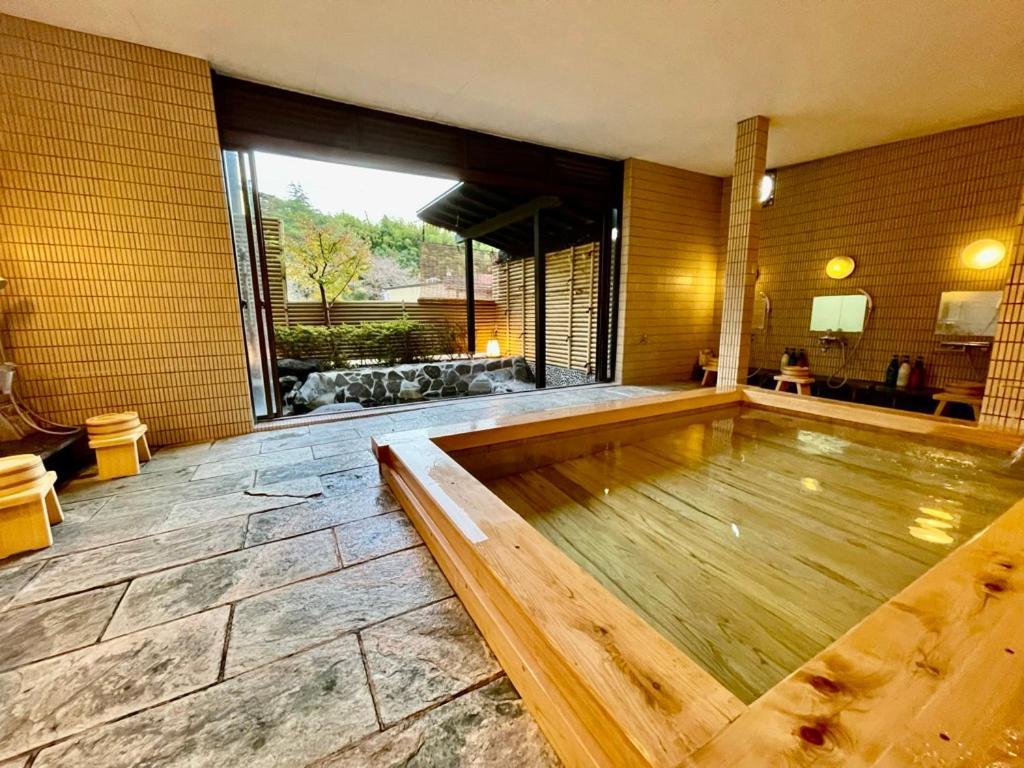 Отель Katsura No Izumi Izunokuni Экстерьер фото