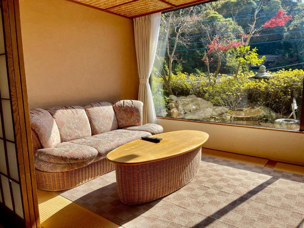Отель Katsura No Izumi Izunokuni Экстерьер фото