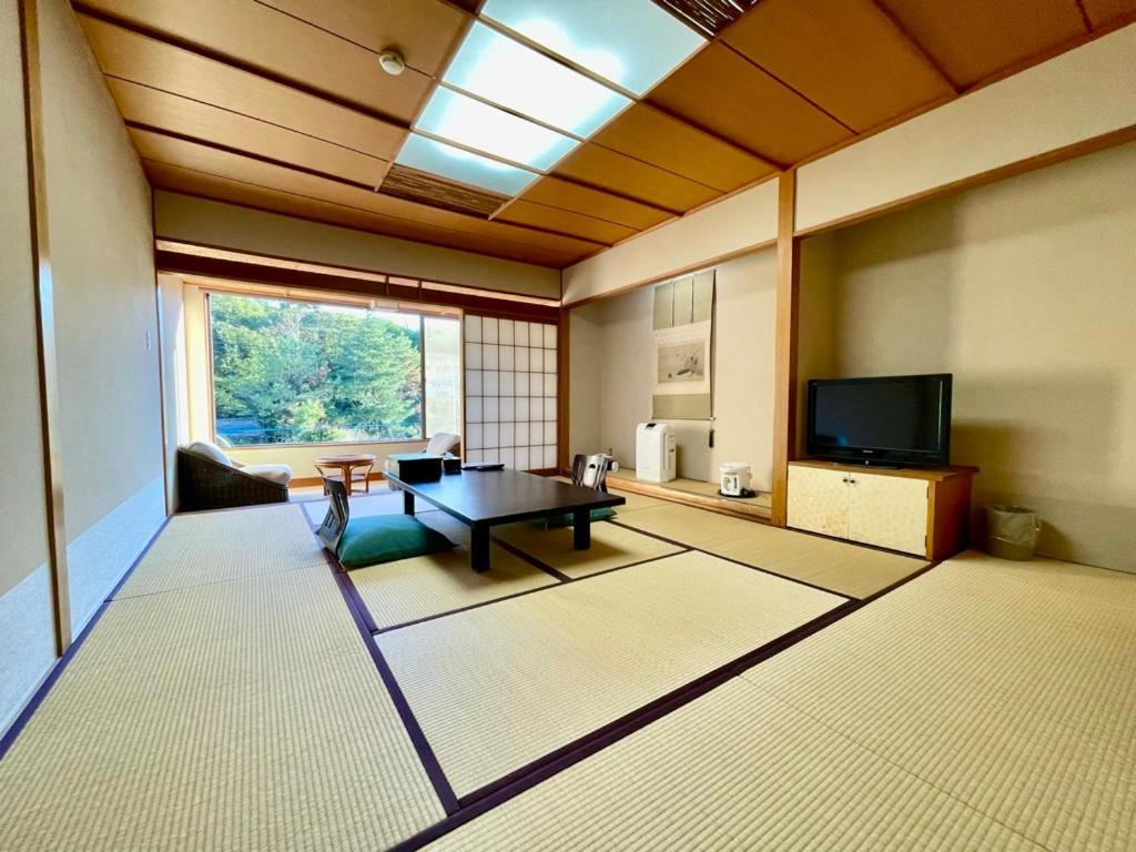Отель Katsura No Izumi Izunokuni Экстерьер фото