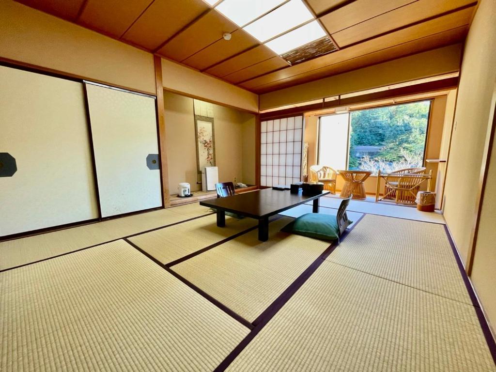 Отель Katsura No Izumi Izunokuni Экстерьер фото