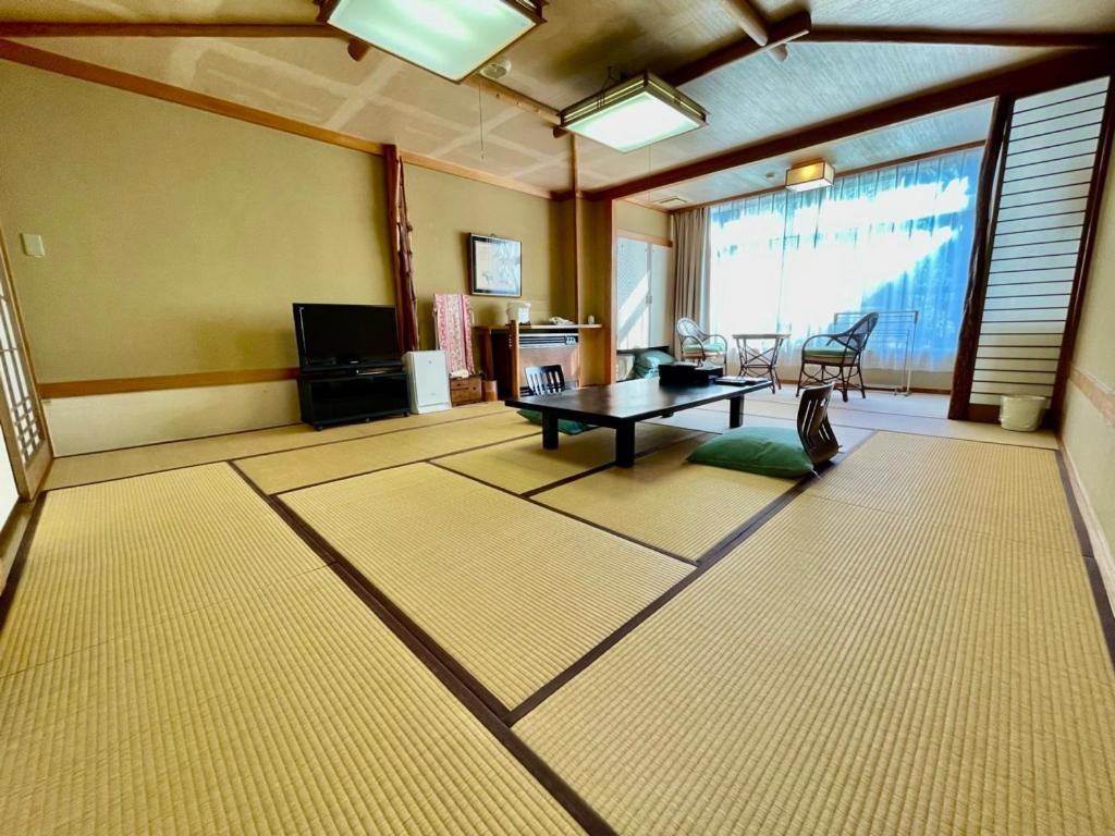 Отель Katsura No Izumi Izunokuni Экстерьер фото